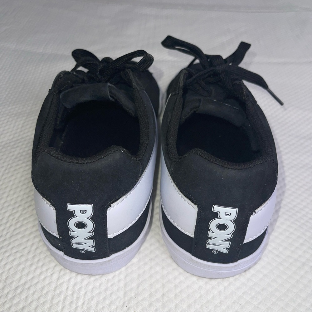 PONY TOP STAR LOW SNEAKERS 42045306A WOMEN'S BLACK AND WHITE - SIZE 8.5